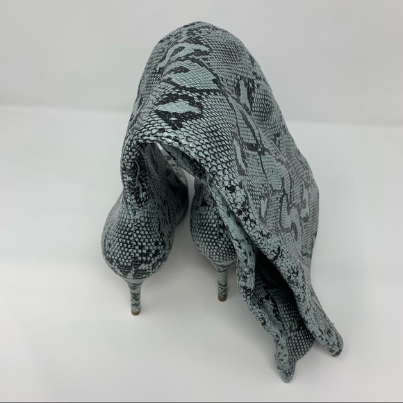 Steve Madden Women’s 6 1/2 Kimari Pointed Toe Pull-On Dress Animal Print Boots - Picture 4 of 14